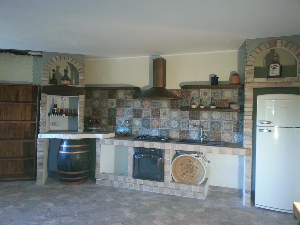 B&B Antica Botte סאסארי מראה חיצוני תמונה